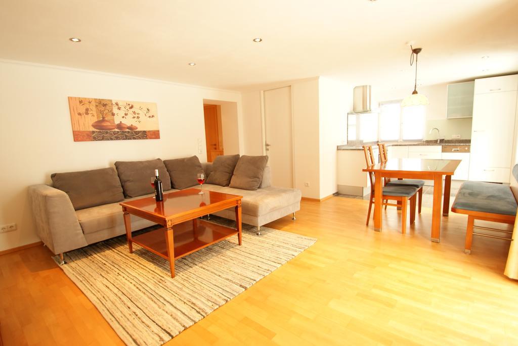 Апартаменти Haus Landbrugg Лех-ам-Арльберг Номер фото